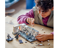 LEGO Star Wars 75387 Wejście na pokład statku kosmicznego Tantive - 1220604 - zdjęcie 4